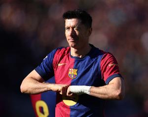 已傷缺2周！每體：萊萬已恢復(fù)團(tuán)隊訓(xùn)練，目標(biāo)本周出戰(zhàn)埃爾切