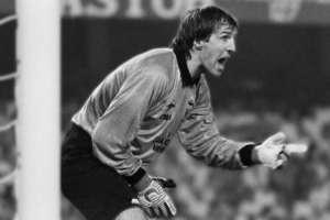 R.I.P. 瓦倫西亞傳奇門將奧喬托雷納去世，享年64歲