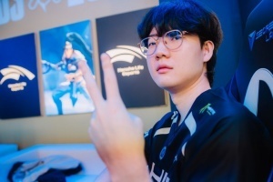 明年加油吧Viper個(gè)人生涯第四次S賽八強(qiáng)：僅S11帶領(lǐng)EDG奪冠