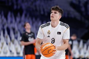 岡薩雷斯首發(fā)出場！19歲263天 他是綠軍隊史第二年輕首發(fā)！