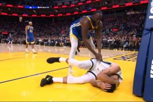 追夢身后摟脖子惡犯阿爾達(dá)馬！灰熊主帥怒不可遏上場罵人