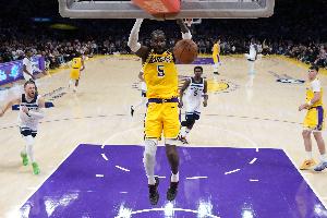 攻防積極！艾頓半場7中6高效拿下13分4板2助1斷1帽