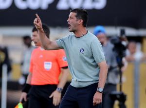 齊沃：不該浪費精力和對方教練爭吵，我們因此失去了清醒和冷靜