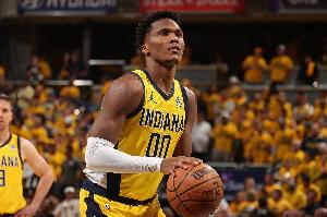 繼續(xù)火熱狀態(tài)！馬瑟林半場7中5&5罰4中拿到14分2板2助