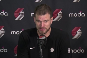 時間要自己爭??！斯普利特：我會觀察誰在主動沖搶 以此調(diào)整輪換