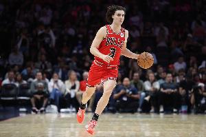 穩(wěn)定輸出！吉迪18中7拿下全隊(duì)最高21分外加8板3助1斷