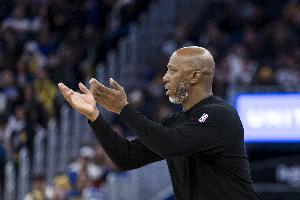 實(shí)錘？美媒：比盧普斯透露主力不打最終輸28分 下注者投注了10萬