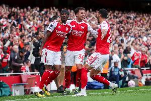 5戰(zhàn)全勝轟入10球！阿森納10月各項(xiàng)賽事零封對(duì)手，強(qiáng)勢(shì)領(lǐng)跑英超