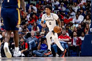 言簡意賅！文班亞馬談球隊丟掉26分領先后恢復過來的原因：哈珀