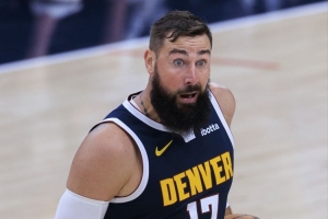 13分鐘12分7板！記者：掘金用薩里奇換來瓦蘭 這操作真的太離譜了