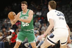 上一場因腦震蕩保護協(xié)議沒打！加爾扎稍晚的比賽大概率可以出戰(zhàn)