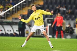 德天空記者：德甲多隊有意費內巴切中場希曼斯基，可能冬窗交易