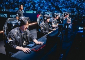 遺憾不敵大魔王GEN.G！吧友們認(rèn)為誰(shuí)將為HLE八強(qiáng)出局?jǐn)堌?zé)?