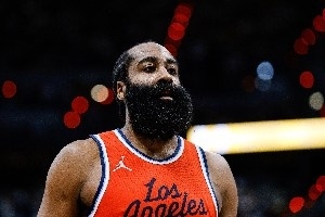 助攻大師0助場次盤點：哈登32次 納什33次 保羅1次 詹姆斯兩次