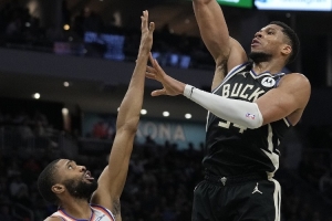 老里談字母哥和尼克斯的交易流言：只有你們那邊鬧得沸沸揚(yáng)揚(yáng)