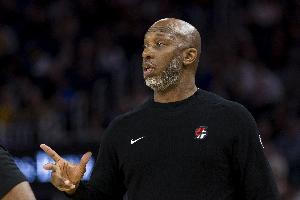 追夢(mèng)：我要向我大哥比盧普斯表達(dá)愛 我不會(huì)糾結(jié)于所有那些指控！