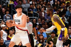 媒體人：開(kāi)拓者的新教練也在競(jìng)爭(zhēng)更好的前程 哪個(gè)球員打球好用誰(shuí)