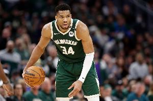 字母哥：上賽季常規(guī)賽我們被尼克斯橫掃 作為球隊(duì)領(lǐng)袖我不會(huì)忘記