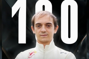 里程碑：Caps達(dá)成全球總決賽100出場成就