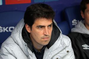 率隊(duì)排英超第二！每體：切爾西、畢巴關(guān)注伯恩茅斯主帥伊勞拉