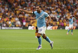 曼晚：謝爾基潛力巨大但還在學(xué)習(xí)，這支新曼城仍有永不言棄的精神