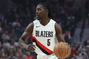 客戰(zhàn)爵士！開拓者首發(fā)：霍勒迪、夏普、卡馬拉、阿夫迪亞、克林根