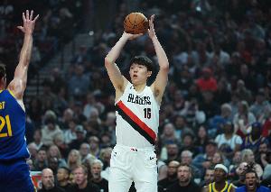 媒體人：戰(zhàn)爵士無(wú)論楊瀚森個(gè)人狀態(tài)還是球隊(duì)對(duì)其使用都會(huì)成為焦點(diǎn)