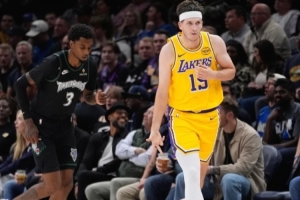 里夫斯絕殺；火箭連勝；弗拉格的成人禮？