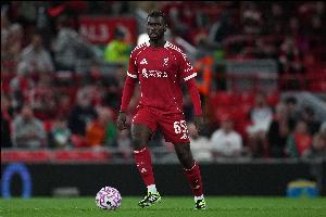 利物浦小將納洛生涯前2次替補均染紅 范戴克、科納特第一時間安慰