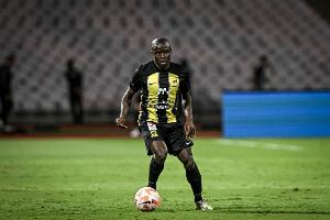 法媒：當(dāng)前合同明夏到期，法甲升班馬巴黎FC渴望簽下34歲坎特