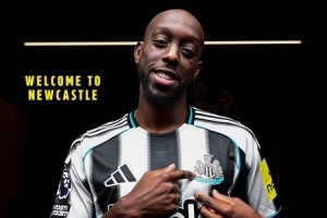 郵報：維薩有望11月9日踢小蜜蜂復(fù)出，具體要看膝蓋腫脹消退情況