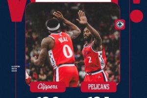 壓哨絕殺的NBA杯首勝！快船贏球海報：比爾和小卡擊掌慶祝