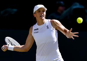 WTA年終總決賽：2號(hào)種子斯瓦泰克2-0橫掃凱斯，取小組賽開門紅