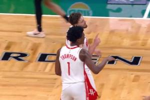 我的三雙啊申京拿到第9個(gè)助攻后邊下場(chǎng)邊說：我還需要1個(gè)助攻