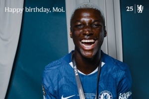 藍(lán)軍鐵腰！切爾西官方祝凱塞多24歲生日快樂