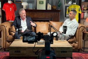 大的要來了！摩根預(yù)告C羅專訪：獨家片段今晚十點推出！