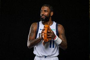 Stein：盡管歐文看起來(lái)狀態(tài)很好 但他目前仍沒(méi)有確切的復(fù)出日期