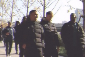 博主：為適應(yīng)北京寒冷天氣，大埔隊(duì)昨天抵達(dá)、今早還進(jìn)行“晨練”