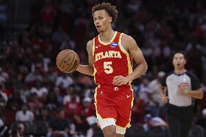 表現(xiàn)全面！丹尼爾斯12中8砍下18分籃板3助攻4搶斷1蓋帽