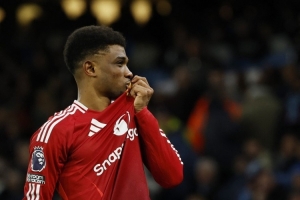 52%！阿瑪?shù)卤磺蛎赃x為曼聯(lián)2-2森林隊(duì)內(nèi)最佳，卡塞米羅第二