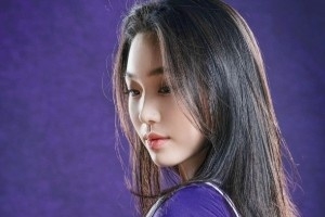 王芙蕖曬NCAA西北大學(xué)定妝照：新號碼 第三年 享受球場