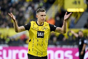 圖片報：多特仍在與施洛特貝克、阿德耶米談續(xù)約，不想加解約條款