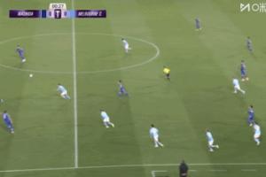 亞冠逆天烏龍！町田隊長開場32秒遠距離回傳，皮球直接精準入網
