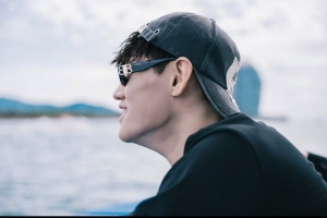 腰椎骨折傷愈后短暫簽約籃網(wǎng)！曾凡博曬照：漫長的夏季終于過去了