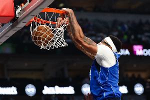 獨行俠明日對陣鵜鶘！安東尼-戴維斯&萊夫利將繼續(xù)缺席