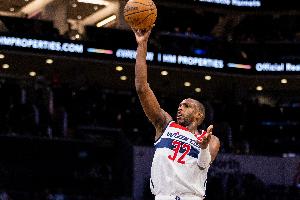 場(chǎng)均11.3分！明天奇才客戰(zhàn)綠軍 米德?tīng)栴D因膝蓋酸痛繼續(xù)缺陣