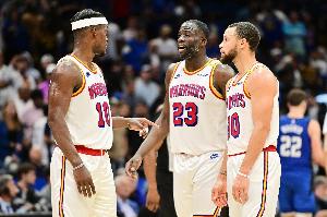 勇士VS太陽(yáng)首發(fā)：庫(kù)里、巴特勒、追夢(mèng)、庫(kù)明加、波斯特