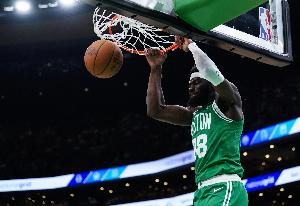 科塔：對手把我們射手防得很緊 我要吸引防守并接應(yīng)隊友