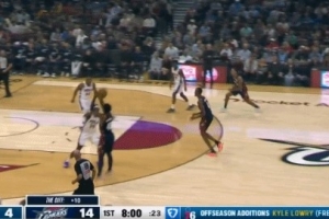 亂箭穿心！米切爾不猶豫三分再中 騎士轟出17-4開局！