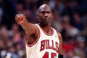 如果喬丹中途不退役 他能不能拿到40000分